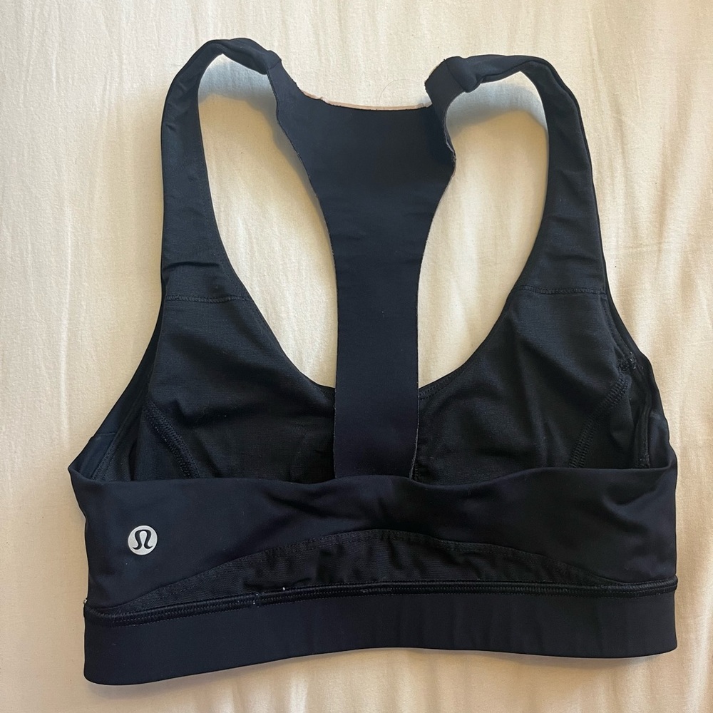 Lululemon sports bra Sz 4